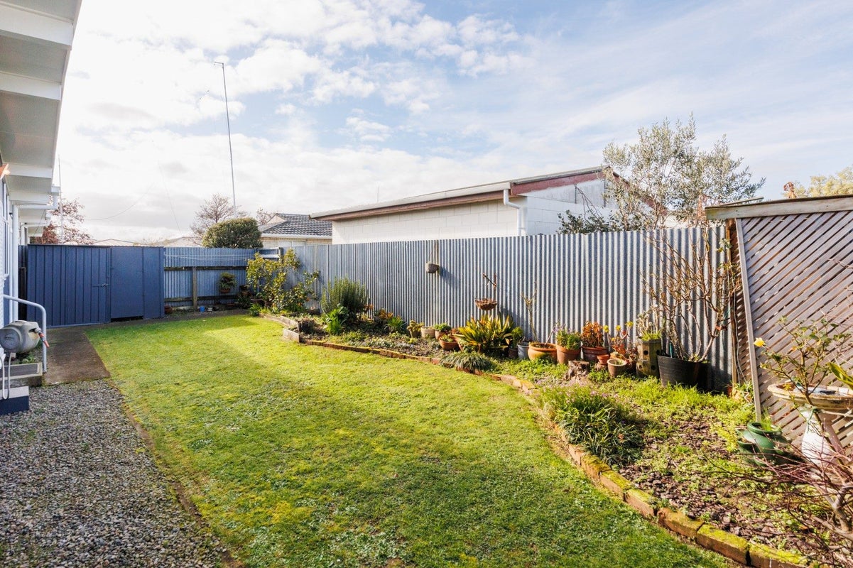 3 Moyne Avenue, Milson, Palmerston North - Carousel 18