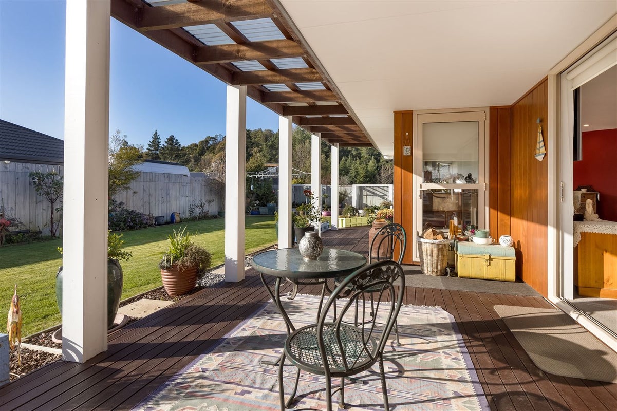5 Payne Place, Witherlea, Blenheim - Carousel 2
