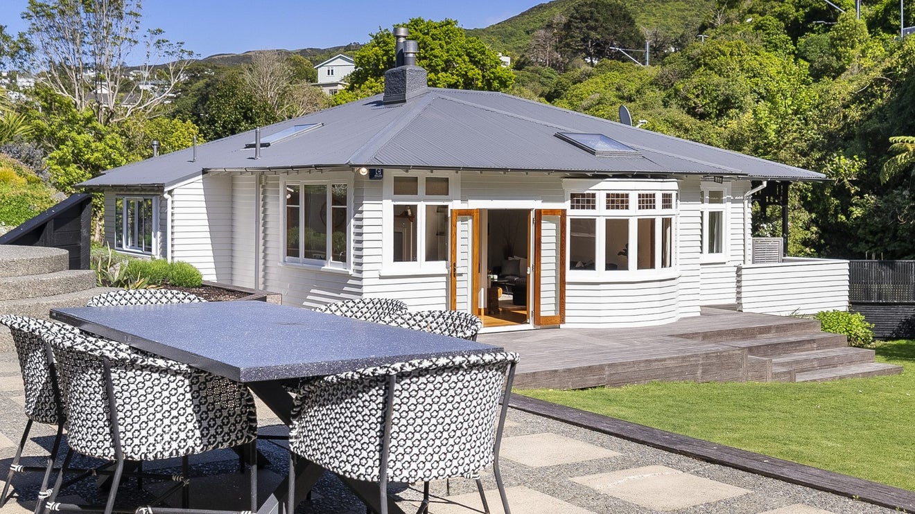 3 Khandallah Road, Ngaio, Wellington - Carousel 1