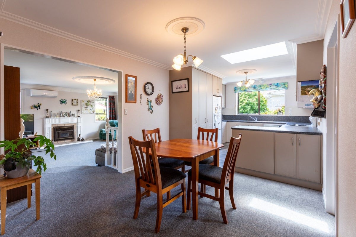 12 Windsor Street, Dannevirke - Carousel 2