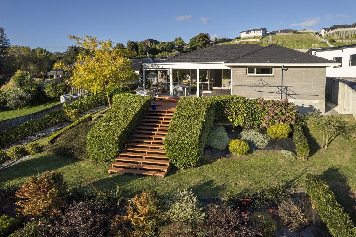 21 Bob Carter Place, Welcome Bay, Tauranga - Carousel 2