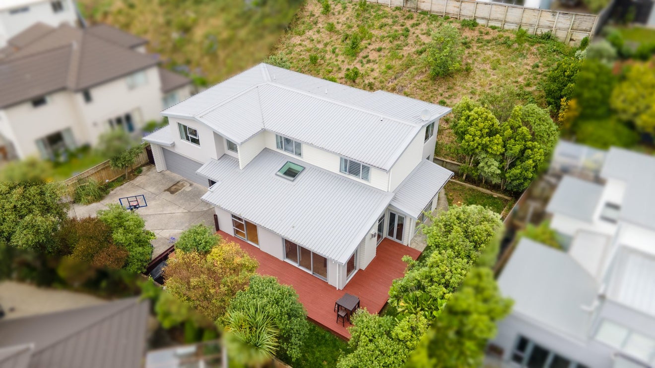 8 Halewood Grove, Churton Park, Wellington - Carousel 26