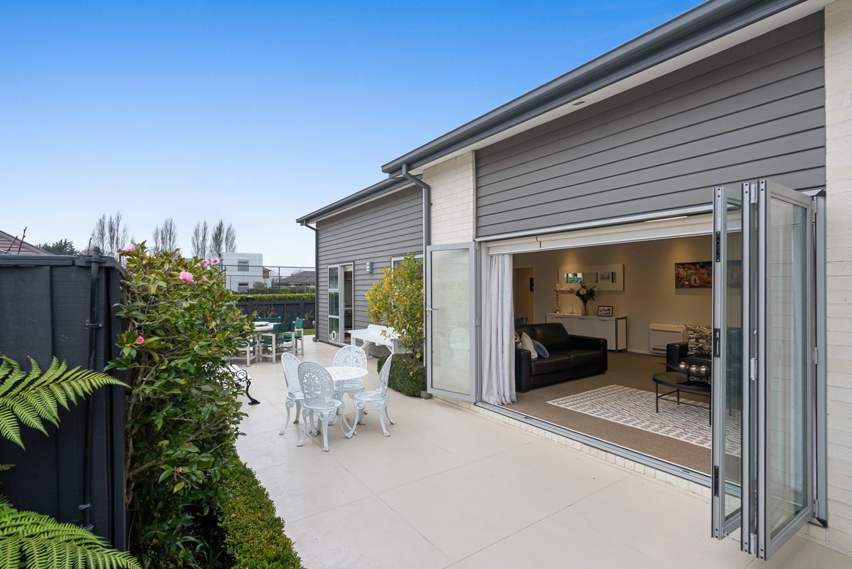 12 Brookwater Avenue, Northwood, Christchurch - Carousel 32