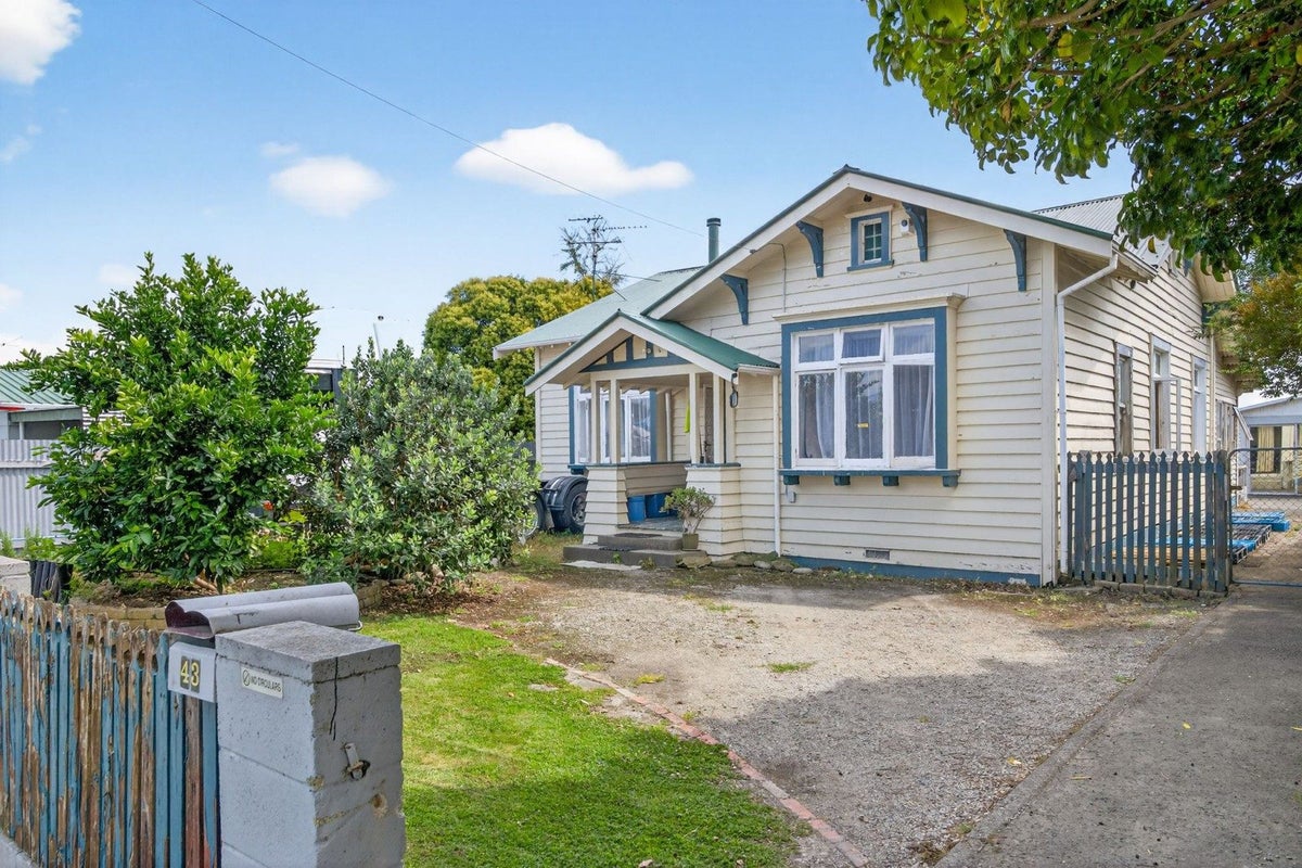 43 Abbott Street, Te Hapara, Gisborne - Carousel 1