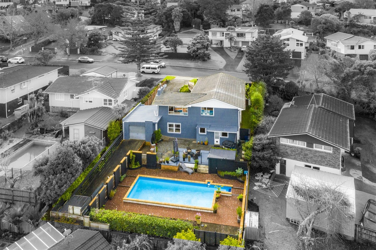 42 Lynden Avenue, Hillcrest, Auckland - Carousel 2