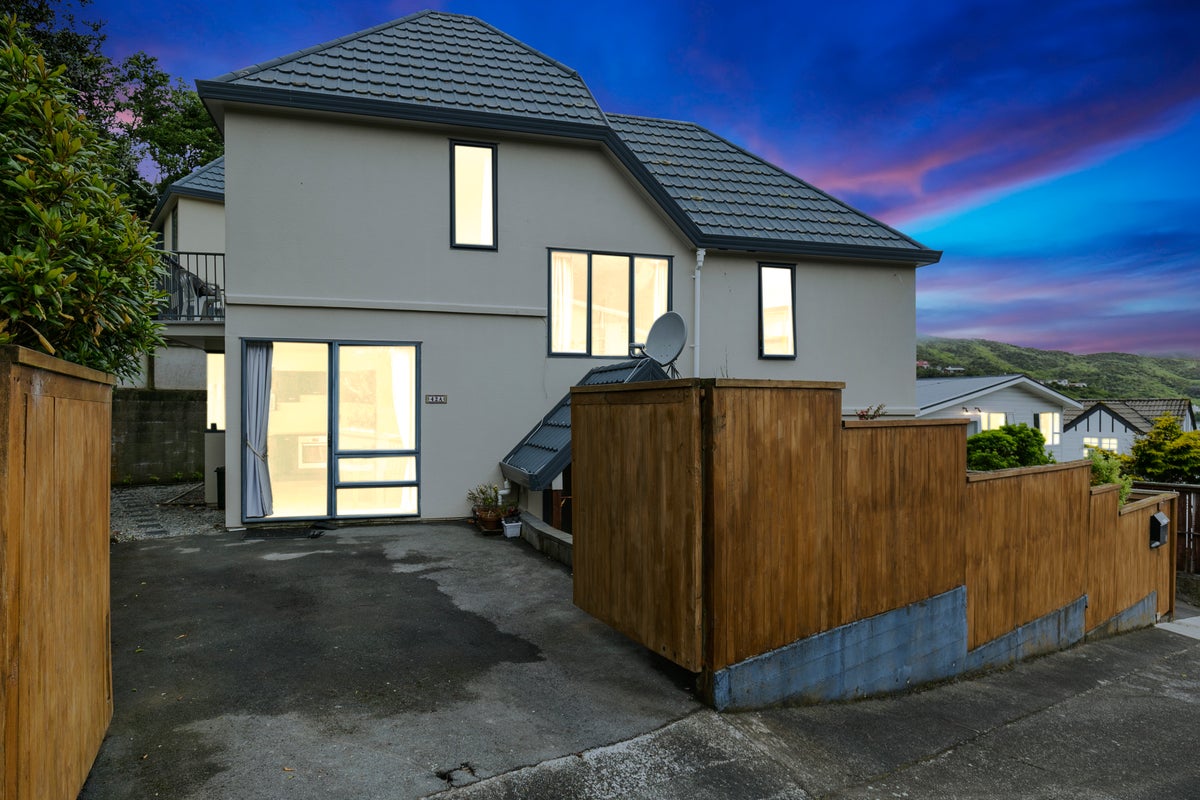 42A Thurleigh Grove, Karori, Wellington - Carousel 17