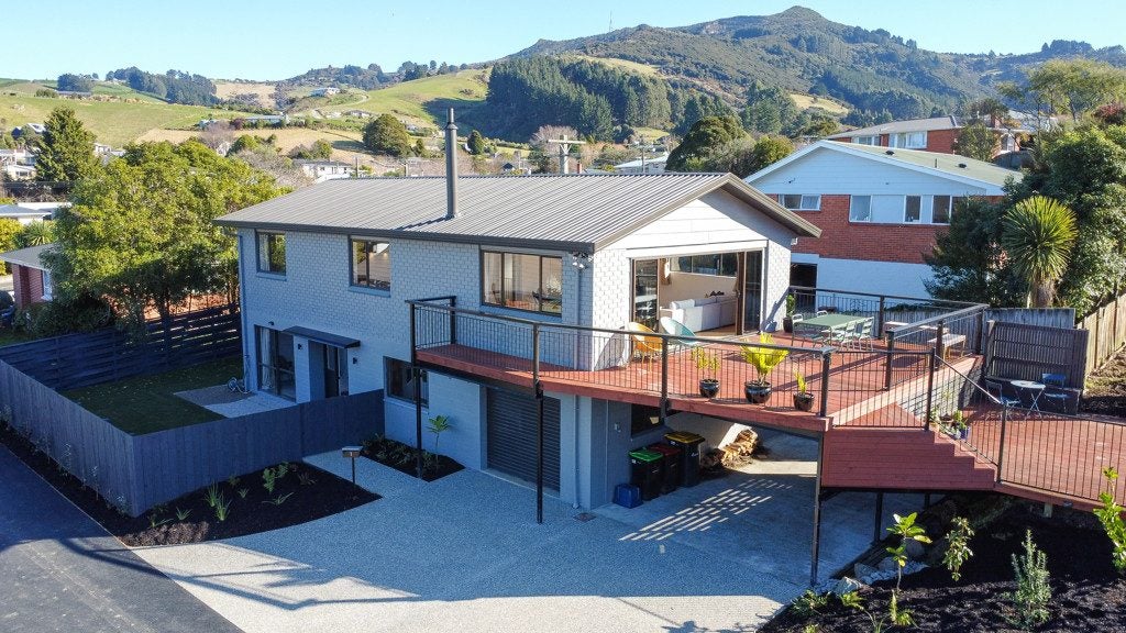 6A Fairview Terrace, Sawyers Bay, Dunedin, Otago - Carousel 2