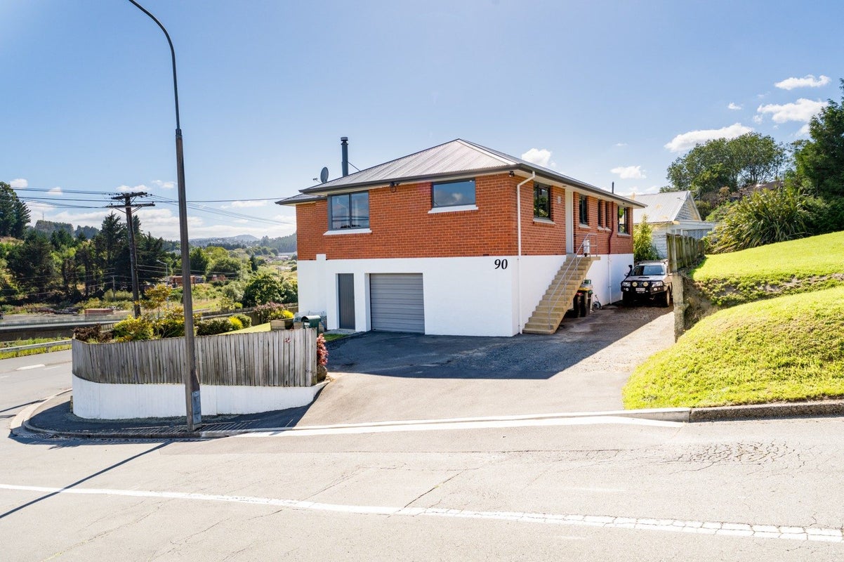 90 Main South Road, Green Island, Dunedin - Carousel 2