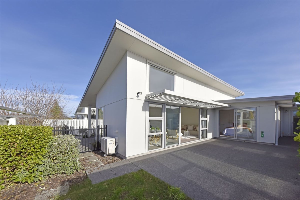 11/93 Packe Street, Edgeware, Christchurch - Carousel 1