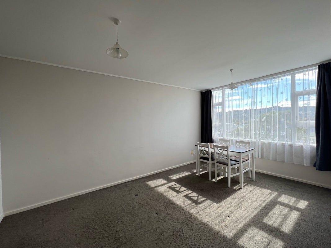 23/41 Barber Grove, Moera, Lower Hutt - Carousel 2