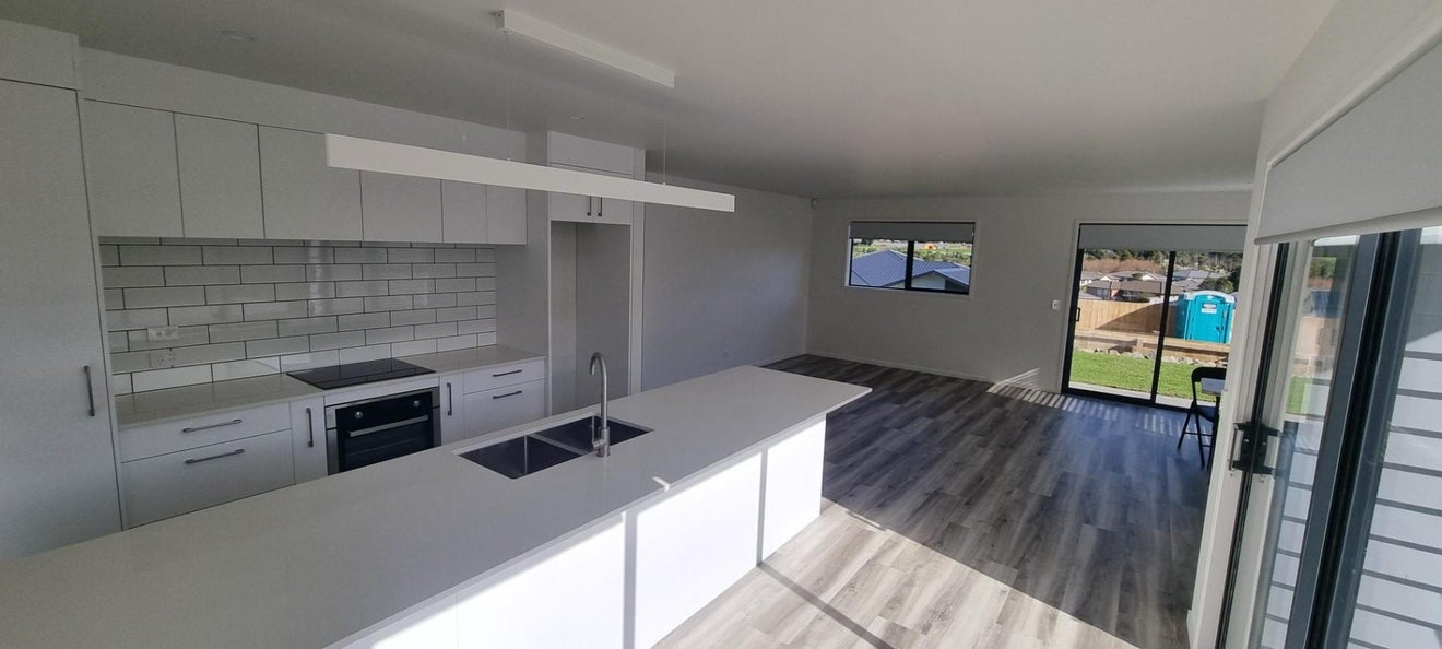 3 Monterey Rise, TE KAMO, WHANGAREI - Carousel 2