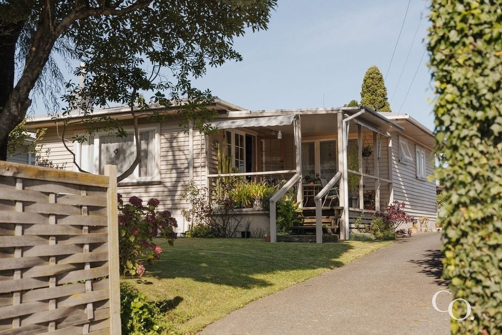 211 State Highway 2, Bethlehem, Tauranga - Carousel 1