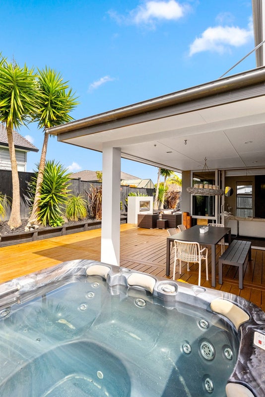 316 Harbourside Drive, Karaka, Papakura - Carousel 39