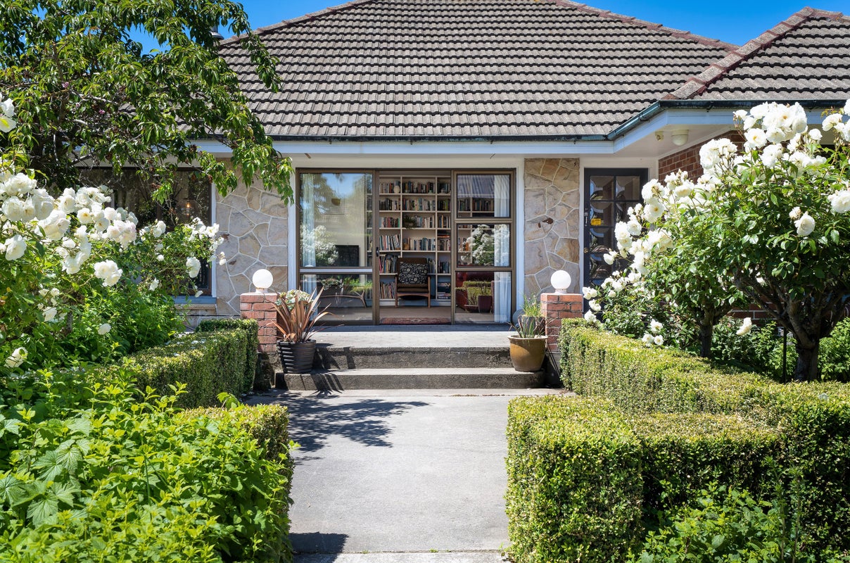 29 Mathers Road, Hoon Hay, Christchurch - Carousel 1