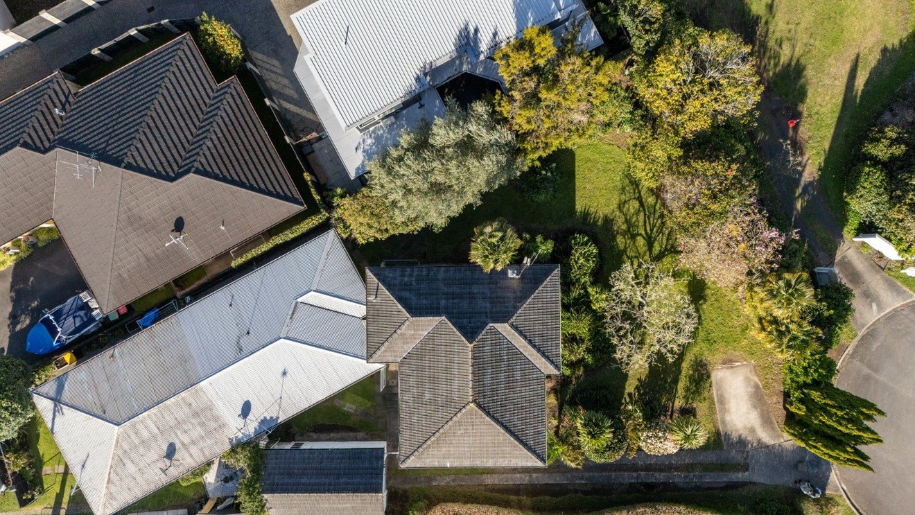 24 Stratford Place, Otumoetai, Tauranga, Bay Of Plenty - Carousel 21