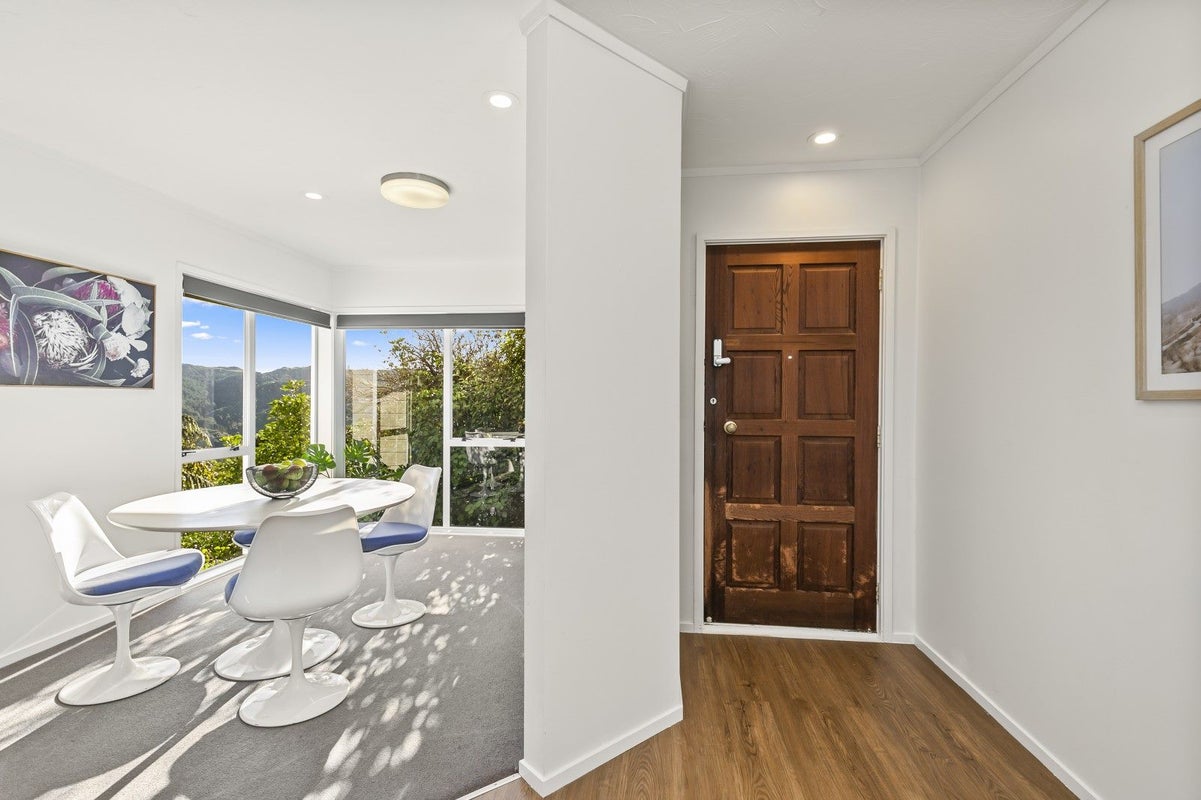 44 Bedford Street, Northland, Wellington - Carousel 2