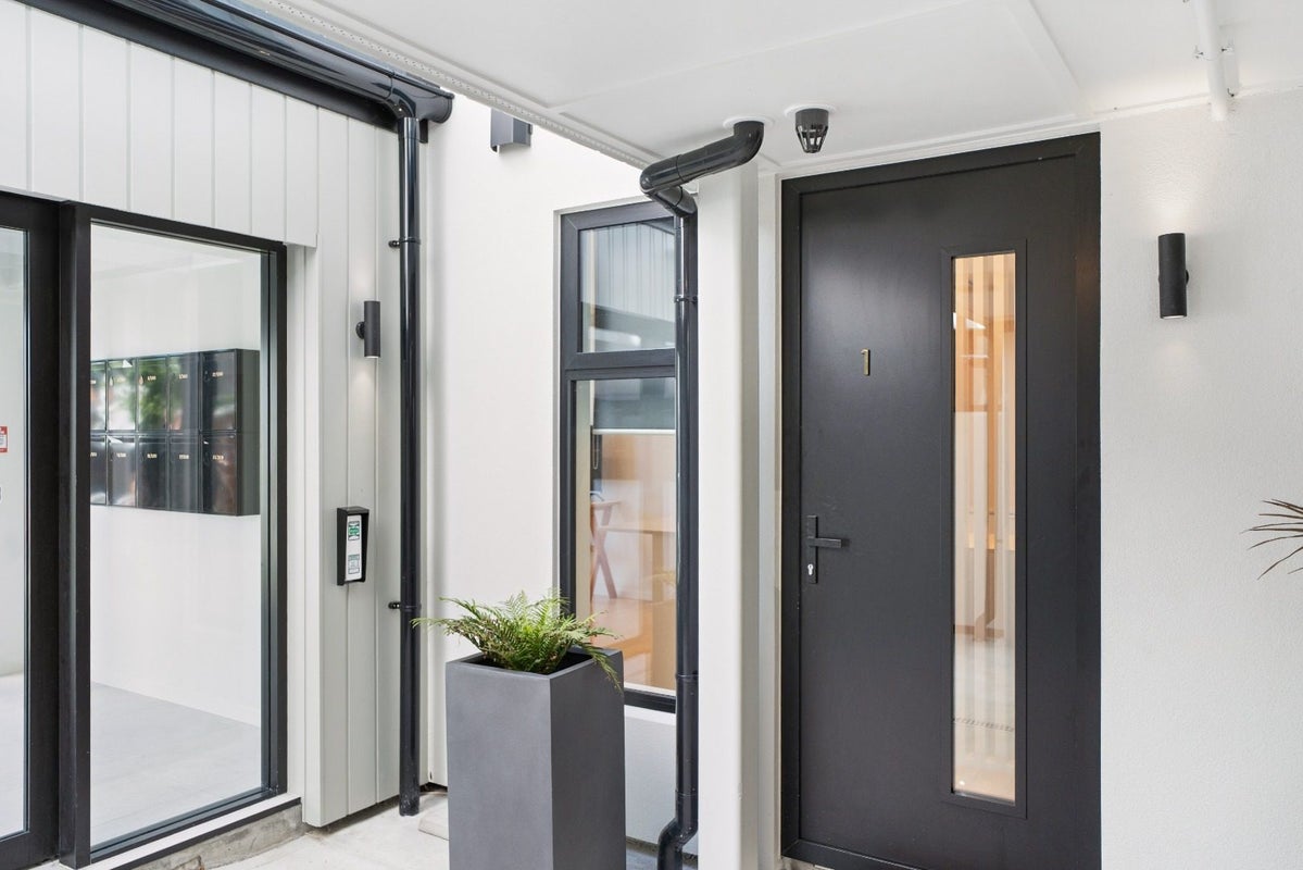 1/200 Knights Road, Hutt Central, Lower Hutt - Carousel 19