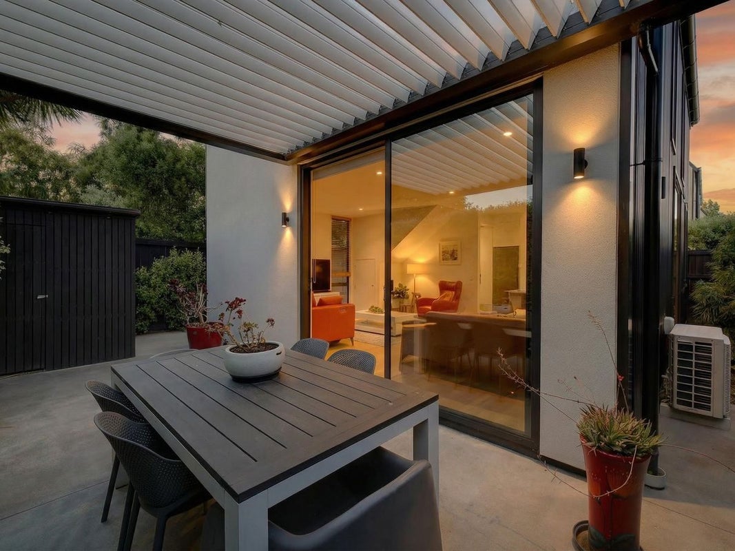 3/133 Peterborough Street, Christchurch Central, Christchurch - Carousel 1