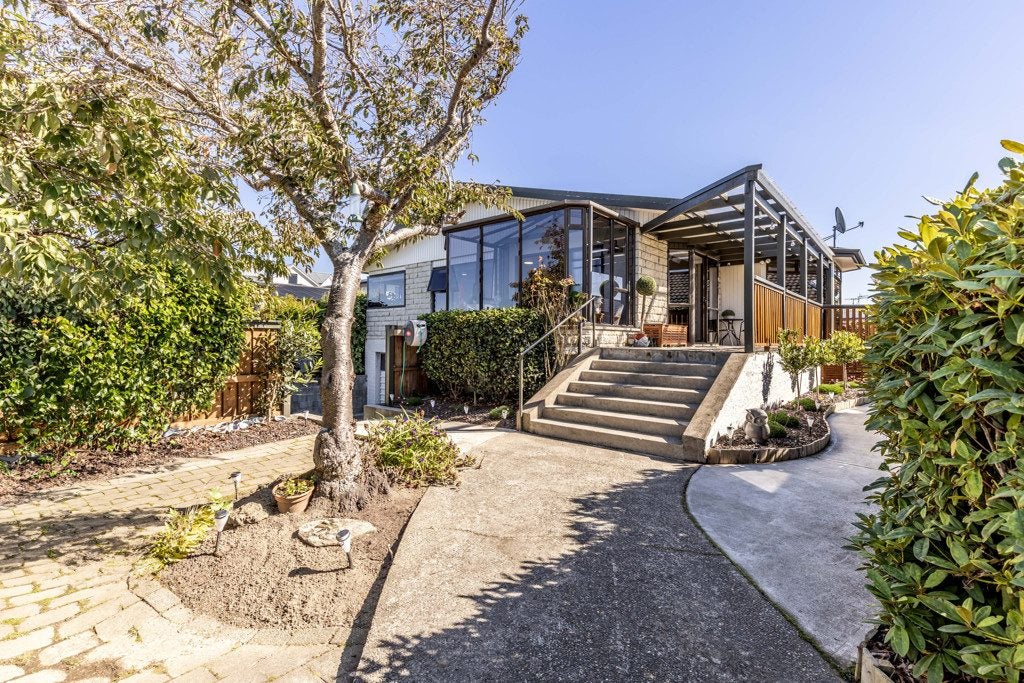 720 Queens Drive, Waikiwi, Invercargill - Carousel 1