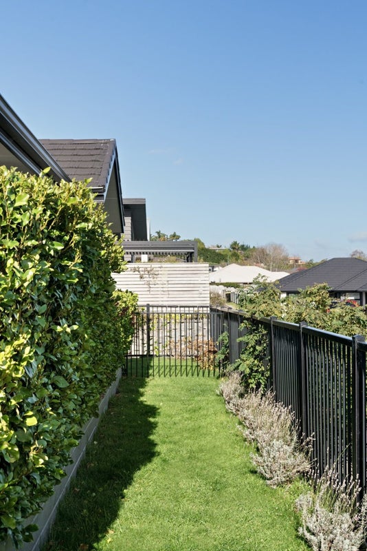 11 Bernies Way, Ohauiti, Tauranga - Carousel 21