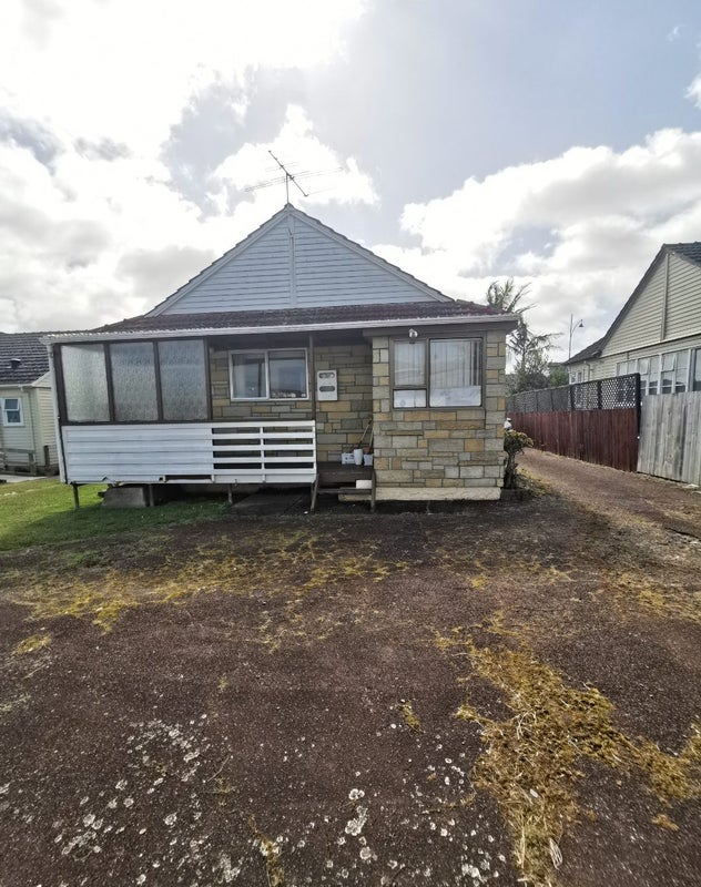 59 Taylor Street, Blockhouse Bay, Auckland - Carousel 2