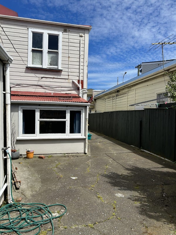 205 Rintoul Street, Berhampore, Wellington - Carousel 2