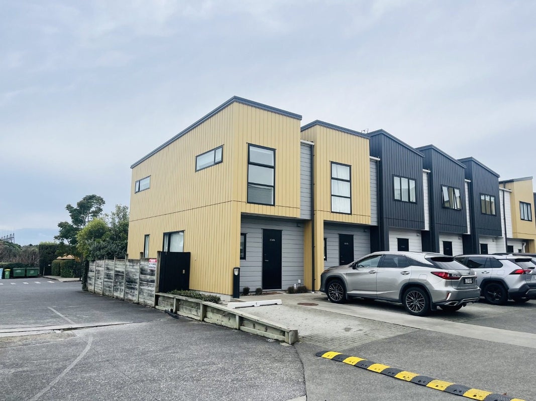 17/47A Huntington Drive, Huntington Park, Auckland - Carousel 2