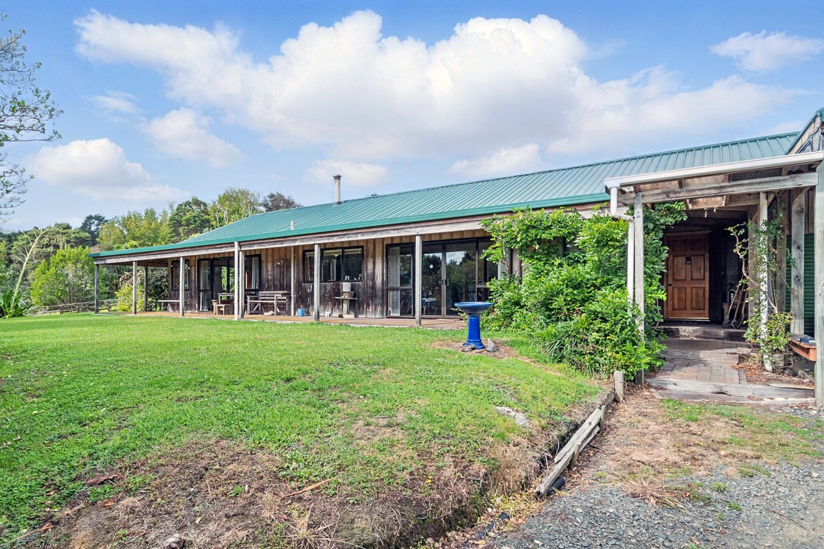 83 Pipitiwai Drive, Kaukapakapa - Carousel 2