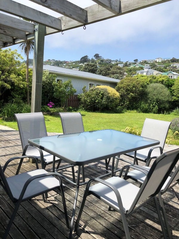211 The Parade, Island Bay, Wellington - Carousel 2