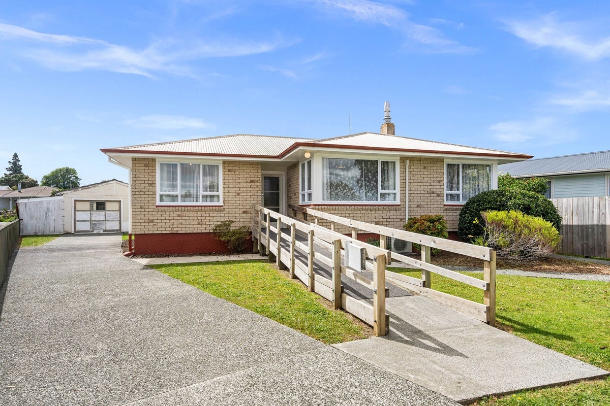 6 Thompson Place, Tikipunga, Whangarei - Carousel 1