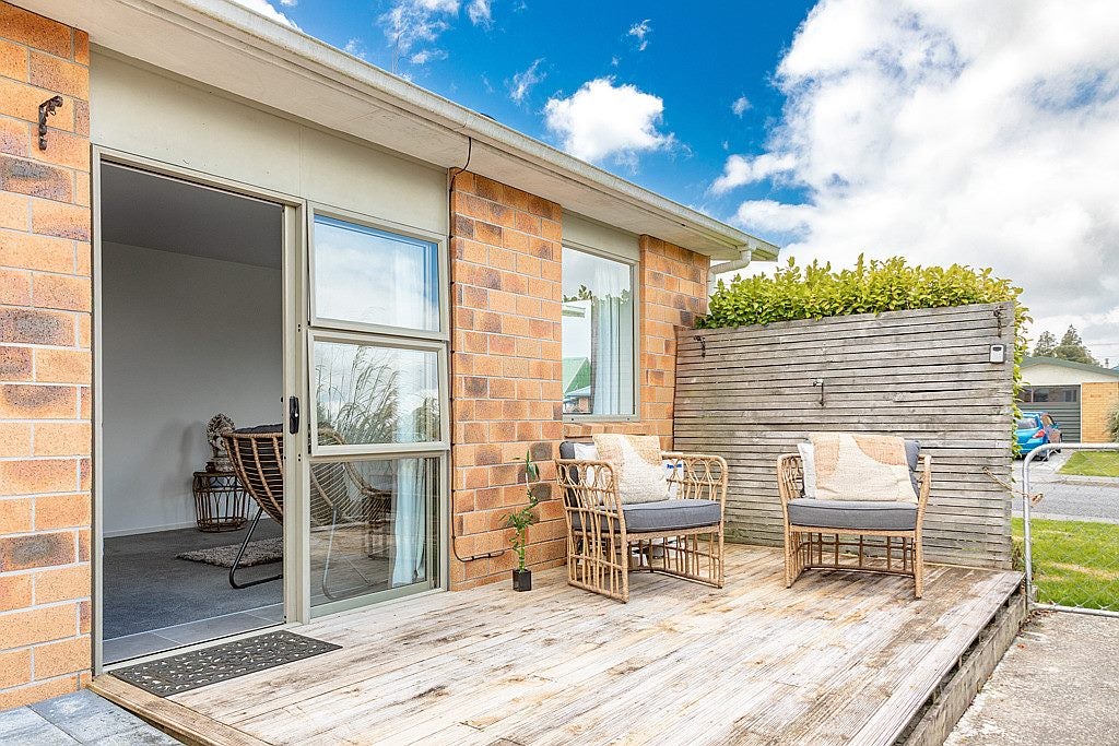 20A Harkness Place, Westport, Westport - Carousel 9