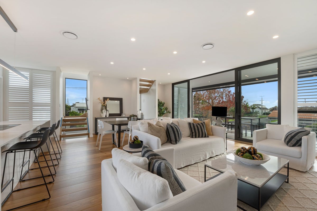 8A Sayegh Street, St Heliers, Auckland - Carousel 2