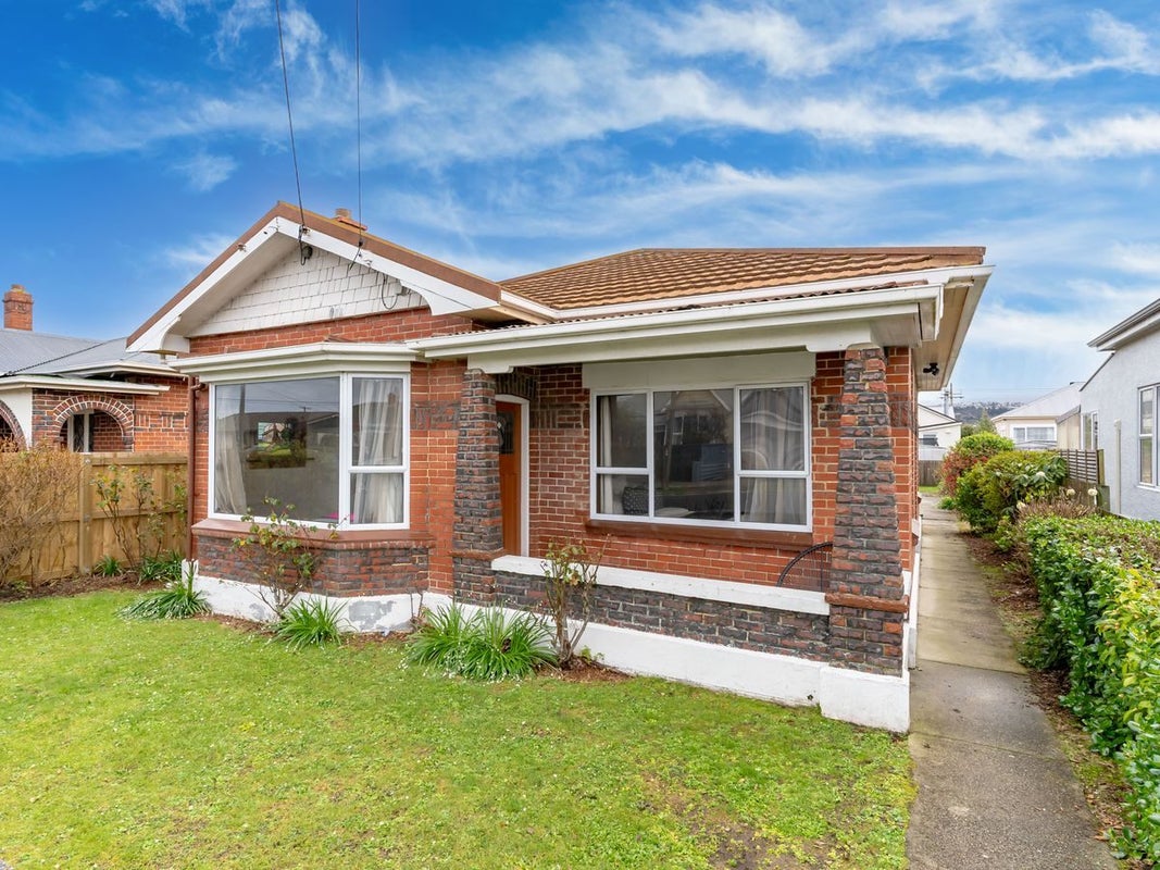 26 Bellona Street, Saint Kilda, Dunedin - Carousel 1