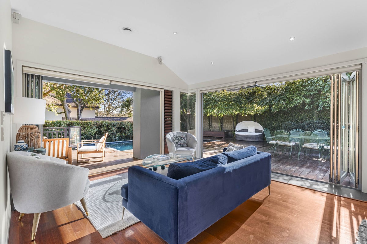 18 Lucia Glade, Meadowbank, Auckland - Carousel 2