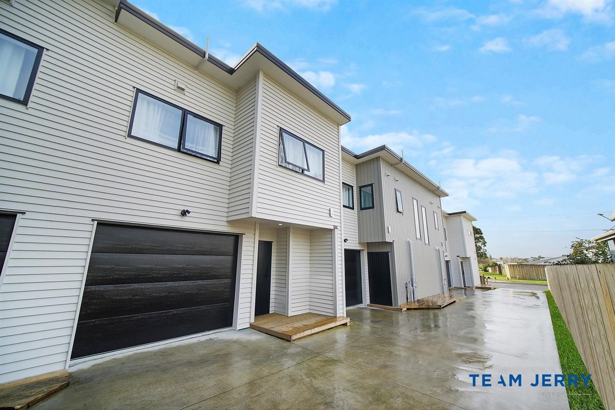 15D William Avenue, Manurewa, Auckland - Carousel 1