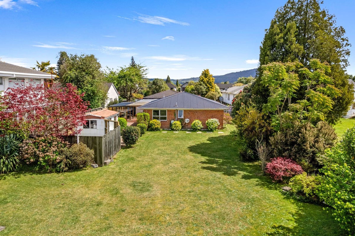 16B Otonga Road, Springfield, Rotorua - Carousel 1