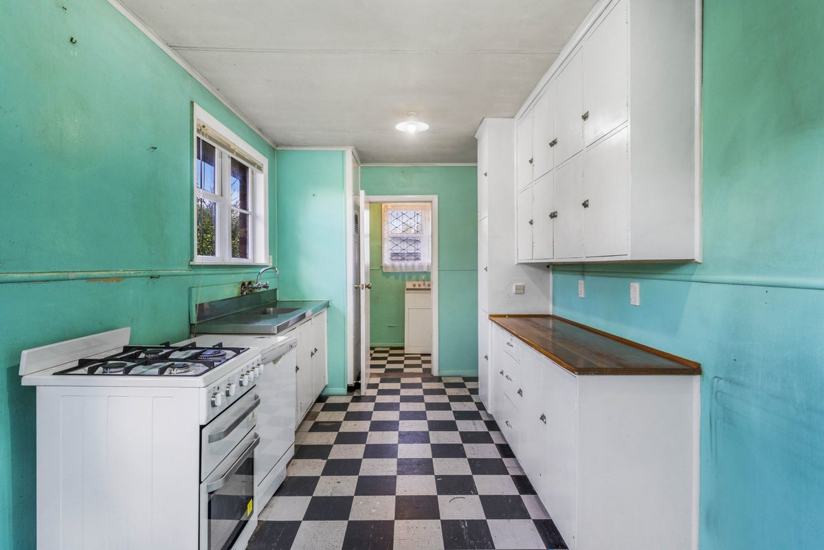 20 Ashton Avenue, Otara, Auckland - Carousel 2