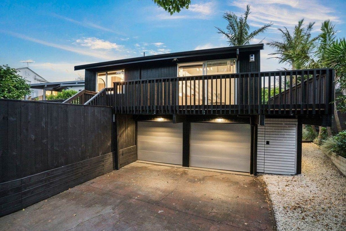 103 Gowing Drive, Meadowbank, Auckland - Carousel 1