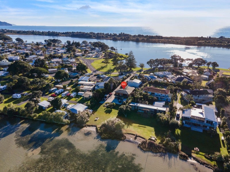 35A Waione Avenue, Athenree, Katikati - Carousel 1