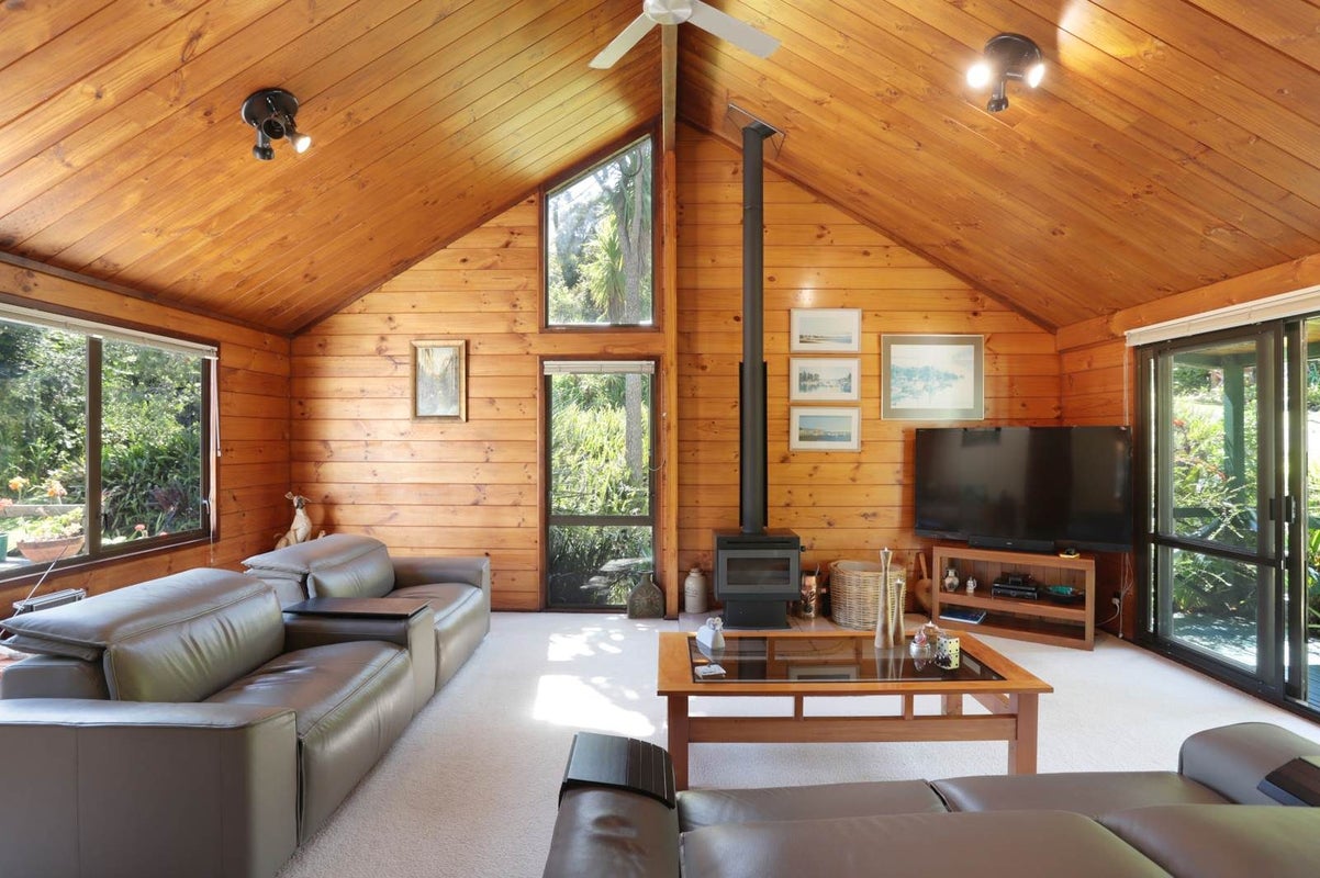 251 Upper Harbour Drive, Greenhithe, North Shore City, Auckland - Carousel 2