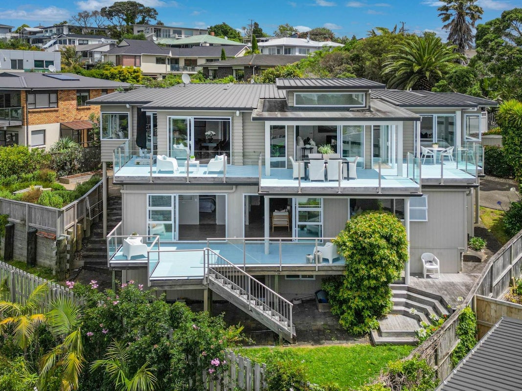 1007A Beach Road, Torbay, Auckland - Carousel 1