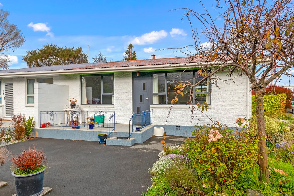 1/458 Barbadoes Street, Edgeware, Christchurch - Carousel 1