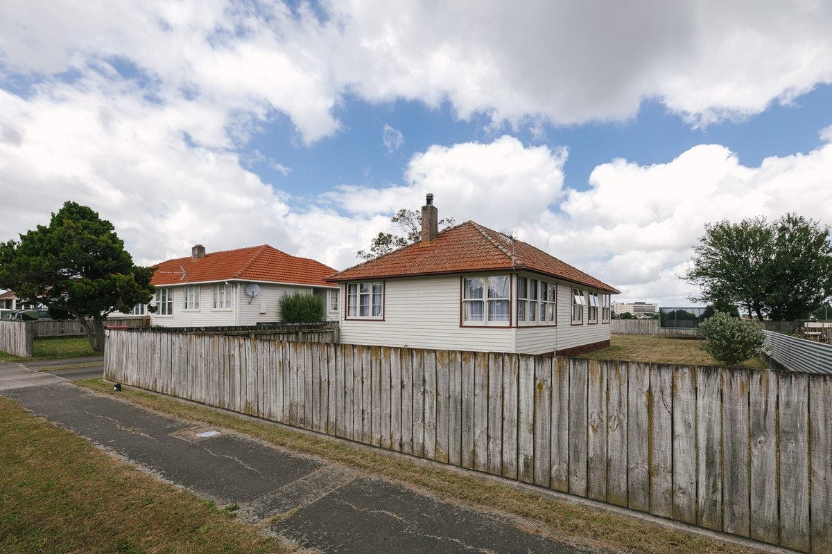 24 Thames Street, Roslyn, Palmerston North - Carousel 26