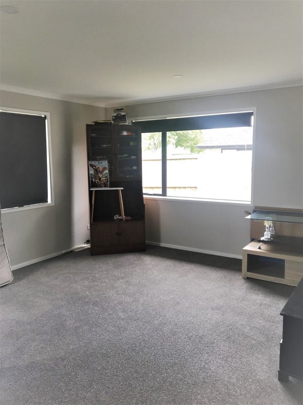234A Dixon Road, Fitzroy, Hamilton - Carousel 2
