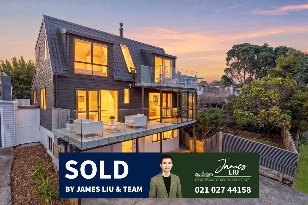 2/13 Braemar Road, Rothesay Bay, Auckland - Carousel 2