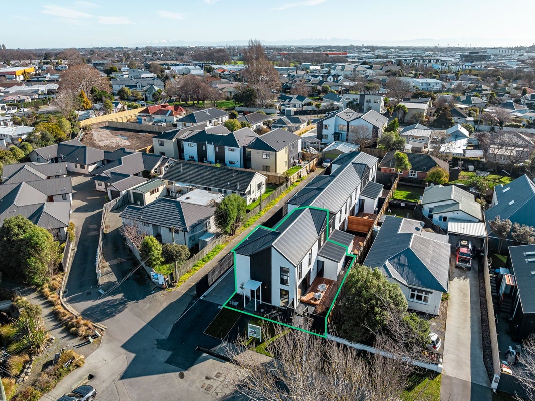 1/3 Humboldt Street, Sydenham, Christchurch - Carousel 2