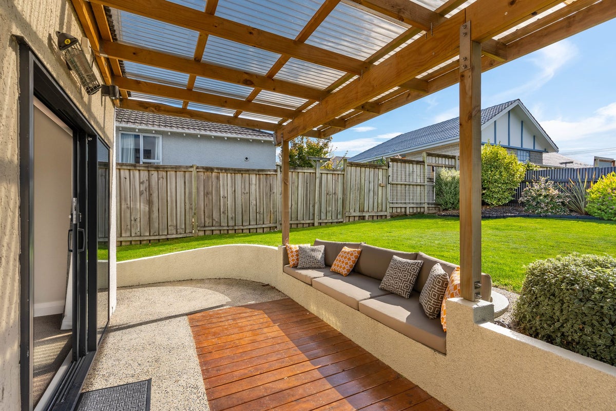 18 Stanley Street, Kenmure, Dunedin - Carousel 2
