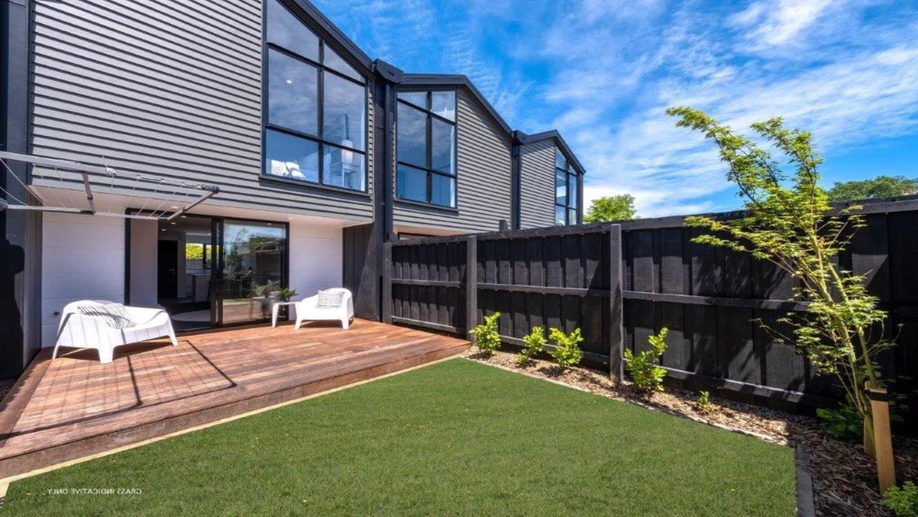 4/26 Grassmere Street, Papanui, Christchurch - Carousel 1