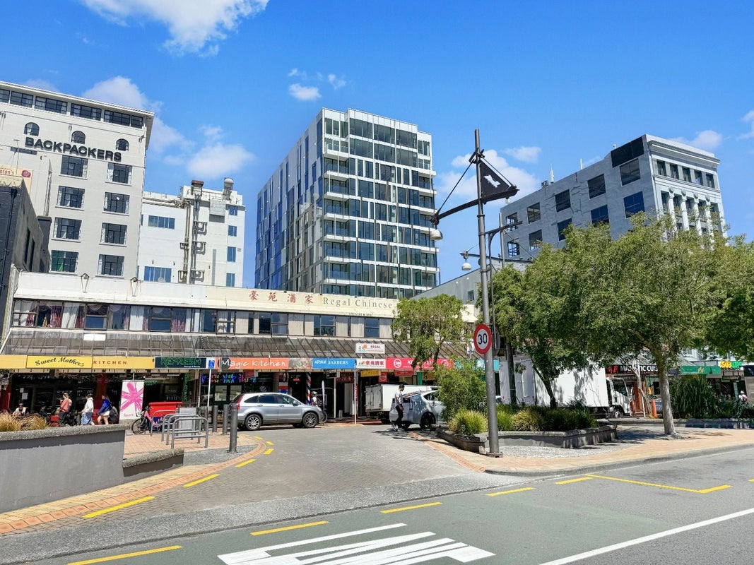 214/10 Alpha Street, Te Aro, Wellington - Carousel 23