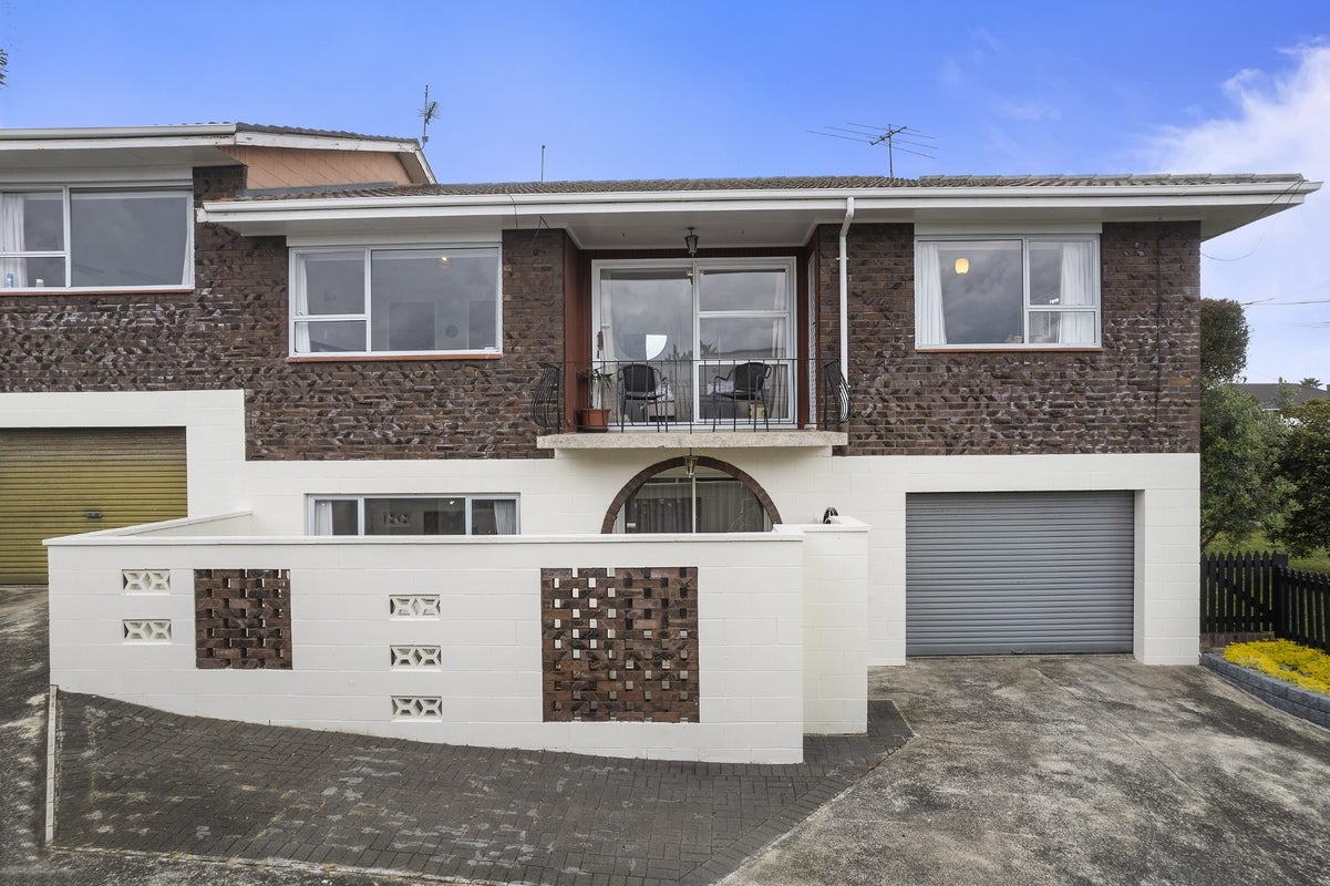 1/11 Wairiki Road, Mount Eden, Auckland - Carousel 2